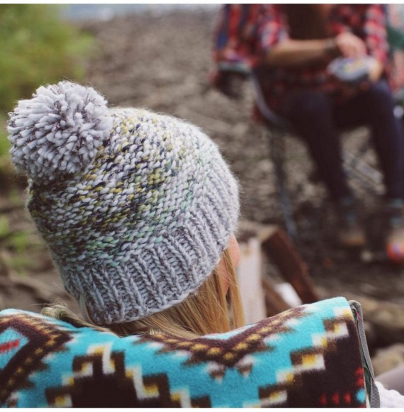 Skullies & Beanies Women's Firefly Hand Knit Fleece Lined Pom Beanie - Gray - C918IDOGN3W