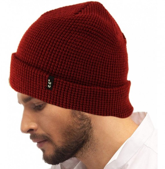 Skullies & Beanies Men's Winter Classic Soft Knit Stretchy Warm Beanie Skully Ski Hat Cap - Waffle Solid Burgundy - CI18I8S00KO